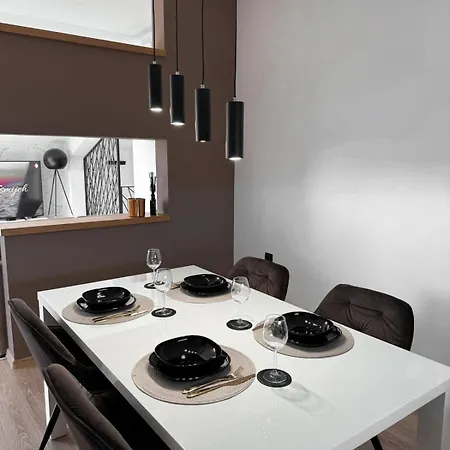 Premium Seaview Apartment *