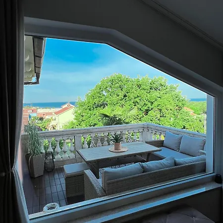 Premium Seaview *
